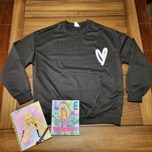 Taylor Swift Anti-Hero LS Black Unisex Sweatshirt (Large) + 2 Books (NEW)